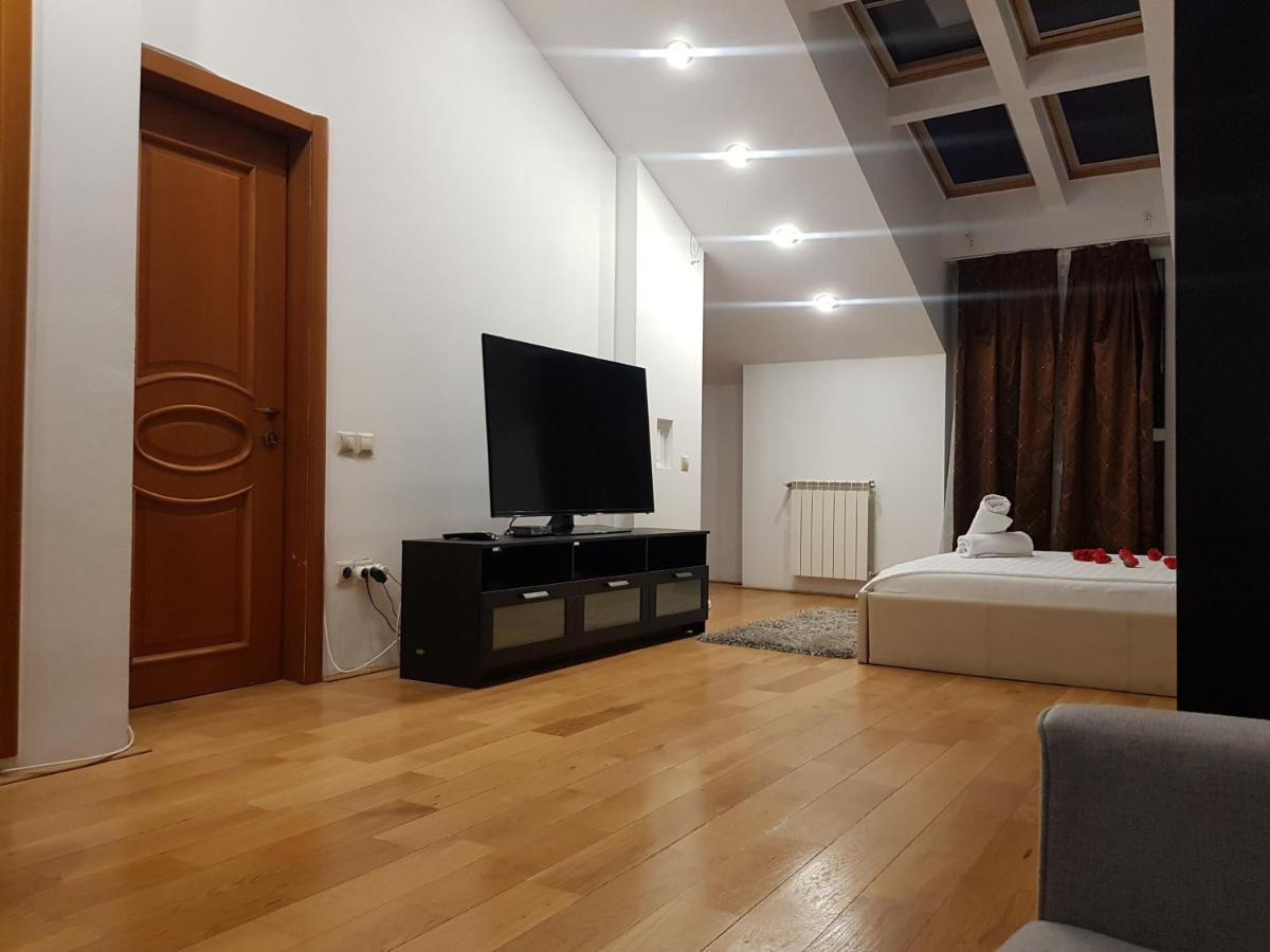 Mega Mall Monza National Arena Apartment Bukarest Exterior foto