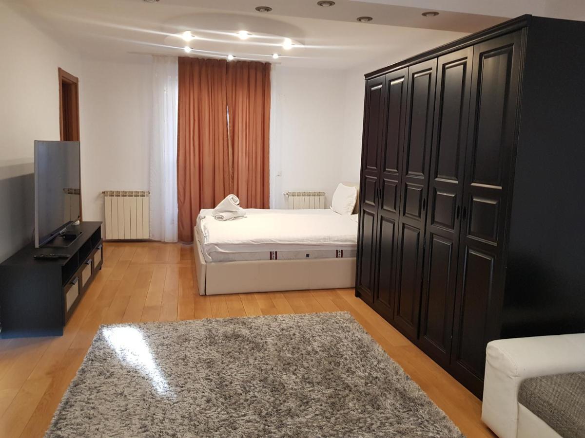 Mega Mall Monza National Arena Apartment Bukarest Exterior foto