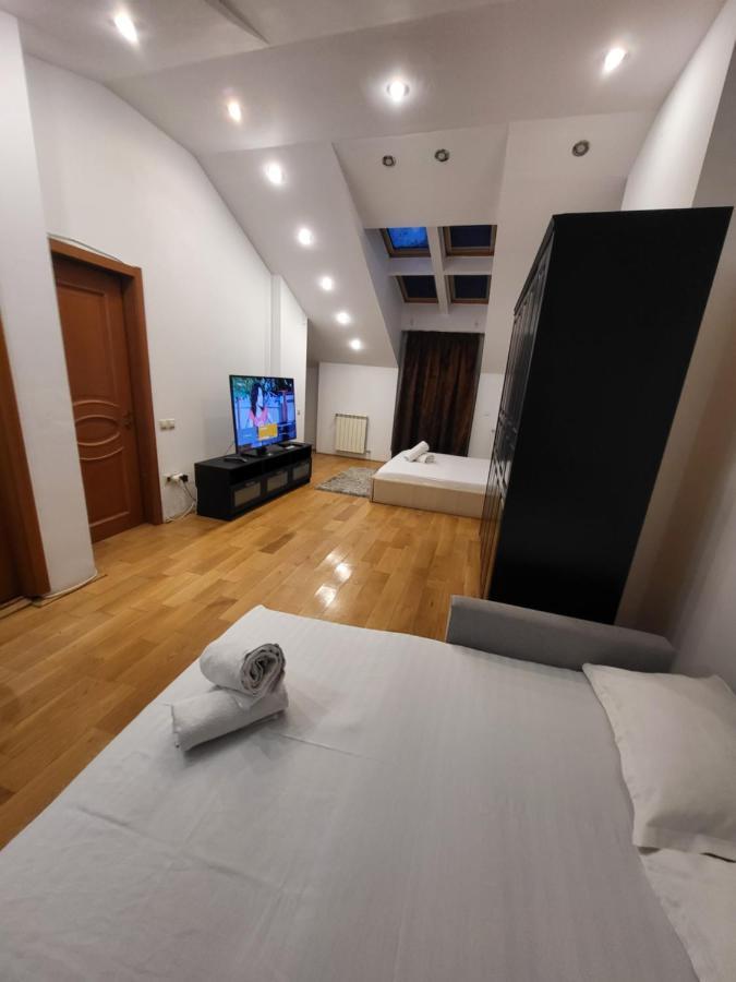 Mega Mall Monza National Arena Apartment Bukarest Exterior foto